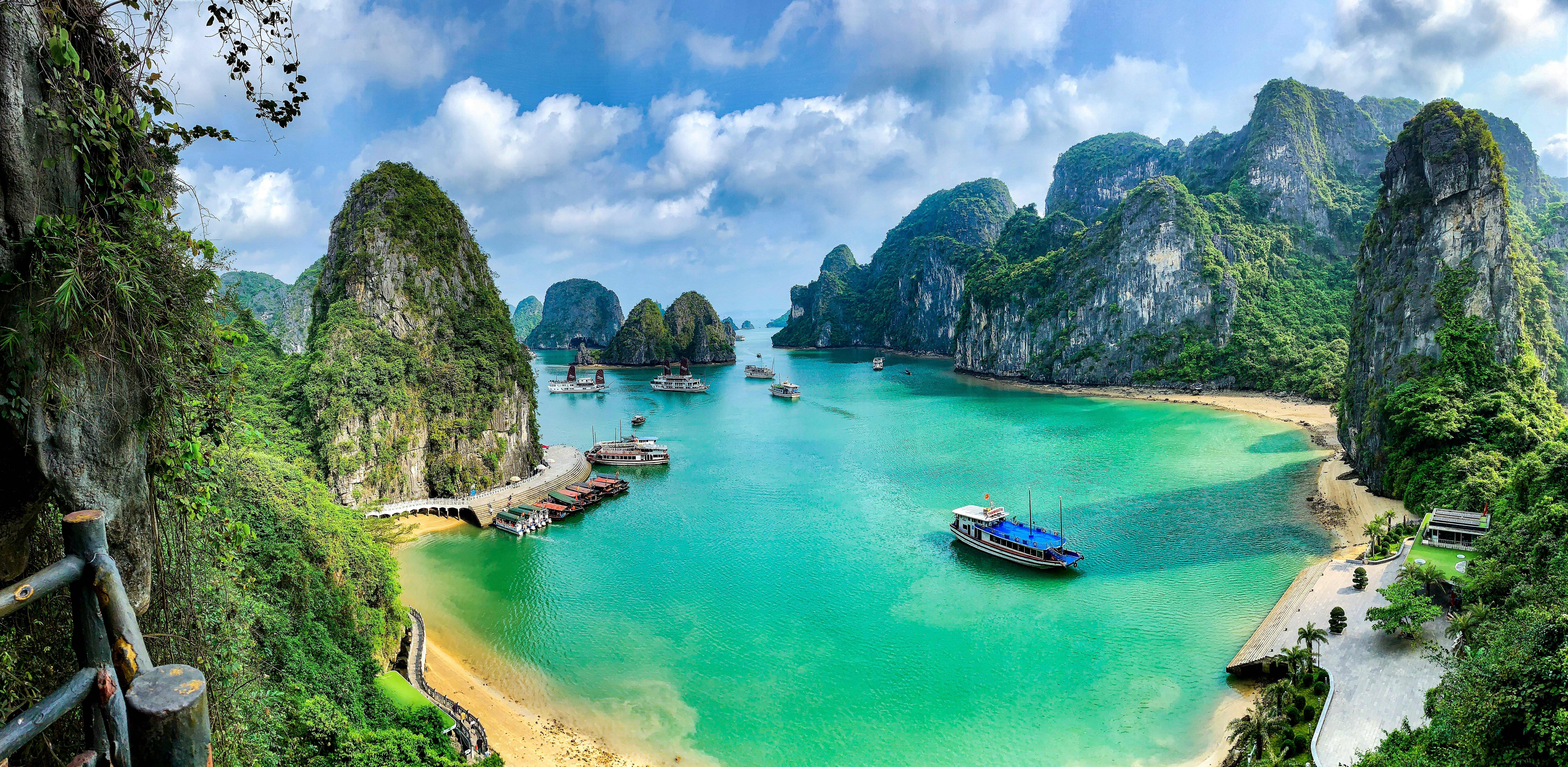 Vietnam 9 Days Itinerary: Hanoi, Halong Bay Cruise, Ho Chi Minh, Mekong Delta & Phu Quoc Island Escape